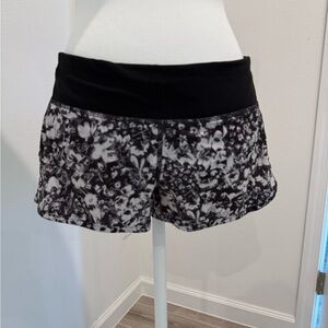 Floral Black and White Women's Shorts